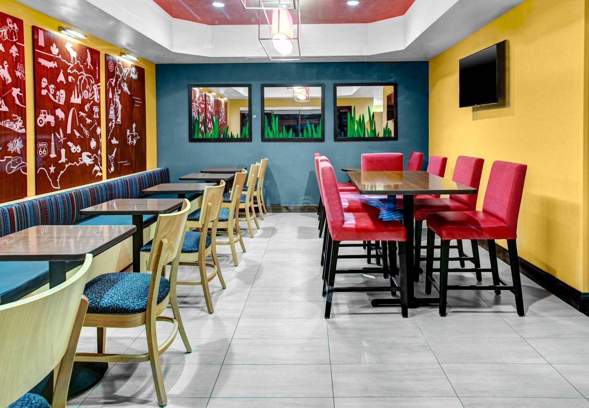 Towneplace Suites By Marriott Bakersfield West Exterior photo